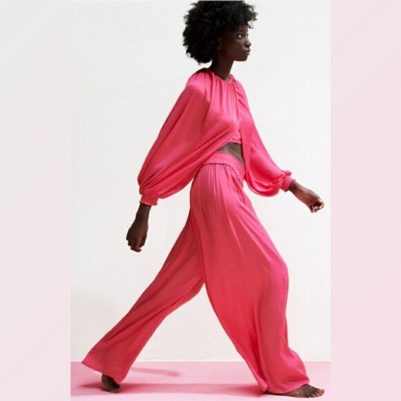 ZARA Bloggers Favorite Balloon Sleeve Crop Top Drapey Crossover Hot Pink Sz XL - Picture 5 of 16